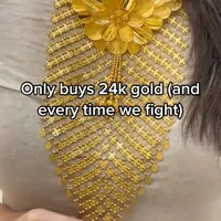 Vợ triệu phú Dubai bị "ném đá" vì khoe giàu, tiêu hơn 2,5 triệu USD/tuần