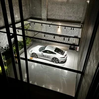 Cường đô-la có bao nhiêu xe
