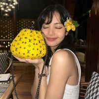 Mái tóc của Lisa BLACKPINK