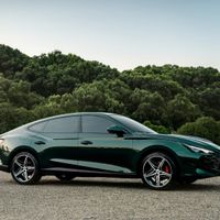 Xe MG7