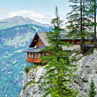 Khách sạn Dolomitenhütte