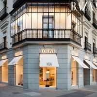 Nước hoa Loewe: Nơi hương thơm kể chuyện nghệ thuật