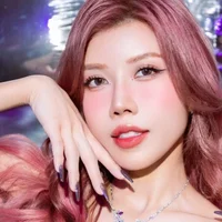 Trang Pháp vô tư kể rắc rối của LUNAS khi sang Trung Quốc biểu diễn, lập tức "xịt keo" vì bị nhắc nhở!