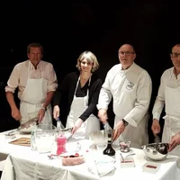 Giới siêu giàu đang tận hưởng Thế vận hội Paris 2024 như thế nào?