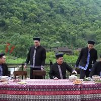 Trường Giang, Ngô Kiến Huy tròn mắt trước bữa ăn của 2 Ngày 1 Đêm
