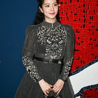 Show diễn Dior