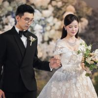 Thực đơn đám cưới Midu có gì?