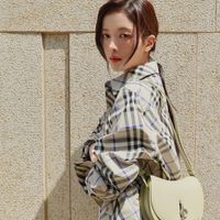 Túi xách Burberry
