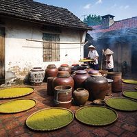 Đến Hà Nội ngắm cổ trấn, đi mỏi chân chưa hết điểm check in