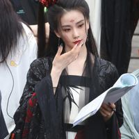 Hồ Yêu Tiểu Hồng Nương