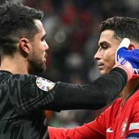8 đội vào tứ kết EURO 2024