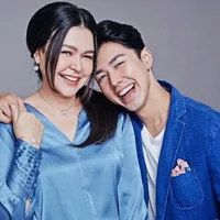 Mẹ của Nine Naphat