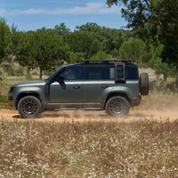 Cận cảnh mẫu Land Rover Defender mạnh nhất từ trước đến nay