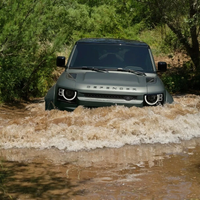 Cận cảnh mẫu Land Rover Defender mạnh nhất từ trước đến nay