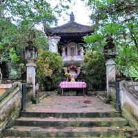 Làng cổ Đường Lâm