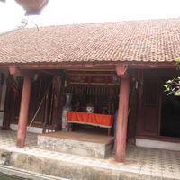 Làng cổ Đường Lâm