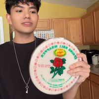 Bánh Croissant làm từ bánh tráng