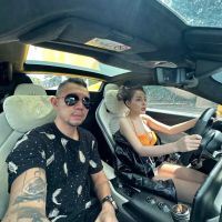 Điểm mặt dàn xe của vợ chồng DJ Ngân 98: Siêu xe Maserati MC20 Cielo