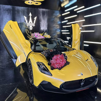 Điểm mặt dàn xe của vợ chồng DJ Ngân 98: Siêu xe Maserati MC20 Cielo