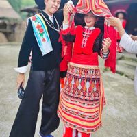 Phim Đi giữa trời rực rỡ