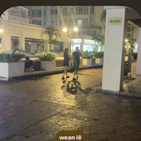 Miu Lê hẹn hò WEAN LE