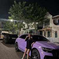 Diệp Lâm Anh tặng VW Viloran cho con gái lớn