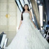 Show diễn Chung Thanh Phong