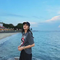 Trang phục màu trung tính