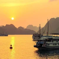 Có gì trong du thuyền The World chở top 1% dân số thế giới