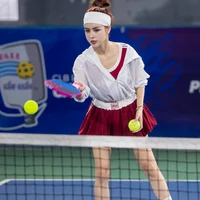 Những bóng hồng xinh đẹp trên sân pickleball ở Hà Nội