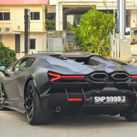 Loạt siêu xe Lamborghini Revuelto có mặt tại Singapore