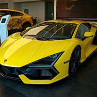 Loạt siêu xe Lamborghini Revuelto có mặt tại Singapore