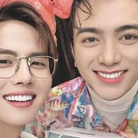 Duy Khánh gọi điện mượn tiền Soobin Hoàng Sơn và cái kết "cười té ghế"