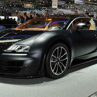 Siêu phẩm Bugatti La Voatio Noire đắt nhất thế giới