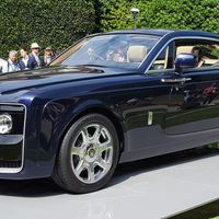 Siêu phẩm Bugatti La Voatio Noire đắt nhất thế giới