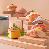 “Bán” không gian và trải nghiệm: Độc lạ cách tiếp thị của mô hình kinh doanh ẩm thực xa xỉ từ văn hóa Omakase, bát phở giá 2,5 triệu đồng và cơn sốt trà vải Thái Công