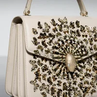 Mary Katrantzou và những chiếc túi xách diệu kỳ