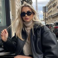 Phong cách Parisian Black "đen huyền" chuẩn quý cô nước Pháp