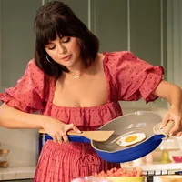  Selena Gomez hiện nay