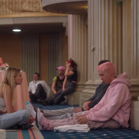 Hailey Bieber - cô vợ "chữa lành" cuộc đời Justin Bieber: Là tiểu thư gia thế "không vừa", chịu nhiều ấm ức vì yêu