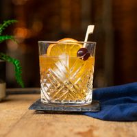 5 Ly cocktail độc đáo chỉ có tại Việt Nam, bạn đã thử qua?