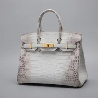 Hermès Bạch Tạng