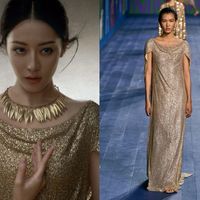 Địch Lệ Nhiệt Ba, nữ thần vàng ròng trong Dior Haute Couture