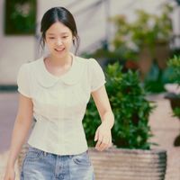 Những bản phối “cottagecore” của Jennie (BLACKPINK) trong “My Name Is Gabriel”