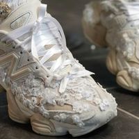 “Girlcore” Sneaker – Xu hướng giày thể thao thống trị trái tim giới mộ điệu nữ