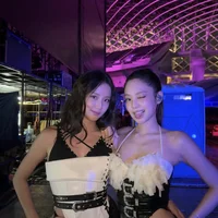 NTK Vi Nguyễn – Từ giấc mơ nhỏ đến khoảnh khắc BLACKPINK diện thiết kế Việt trên sân khấu toàn cầu