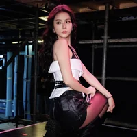 NTK Vi Nguyễn – Từ giấc mơ nhỏ đến khoảnh khắc BLACKPINK diện thiết kế Việt trên sân khấu toàn cầu