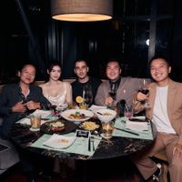 Trương Quỳnh Anh dự tiệc tối cùng sao Thái – Ohm Pawat