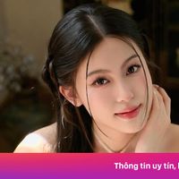 Tăng Mỹ Hàn, con gái Minh Nhựa khoe ảnh yếm, áo dài muộn