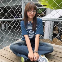 Cô gái lai được chú ý ở Em xinh